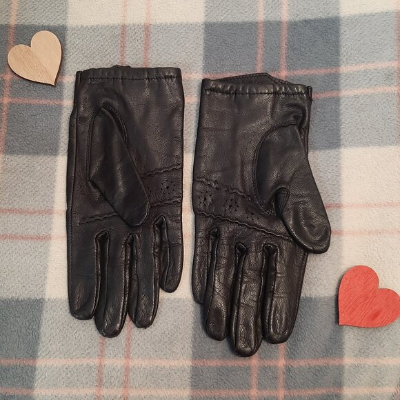 Axessimo Vintage Black Leather Moto Driving Women's Gloves - Slim Fit - Small - Picture 5 of 16